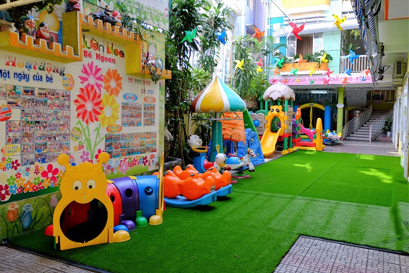 Sân chơi trường mầm non